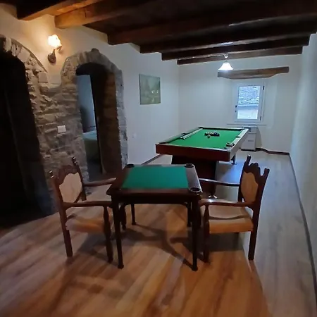 Chalet Eva House 1 *